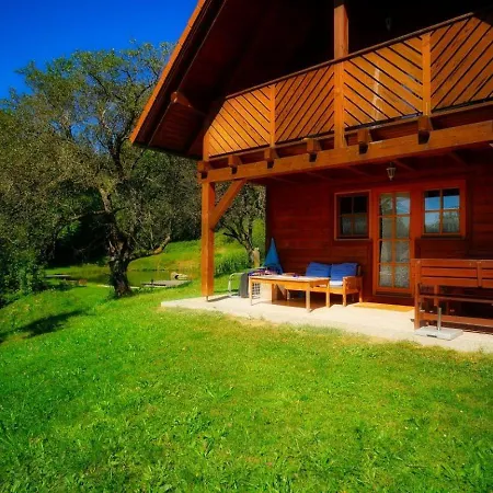 Alojamento de Turismo Rural Urlaub Am Glatzl Bauernhof Sankt Lorenzen am Wechsel